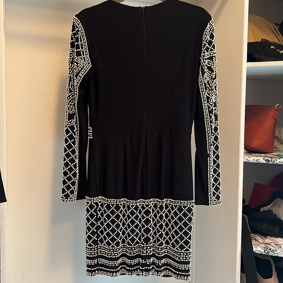 Xscape dress long sleeve size 8 beading white & muted gold Balmain inspo - Picture 6 of 9